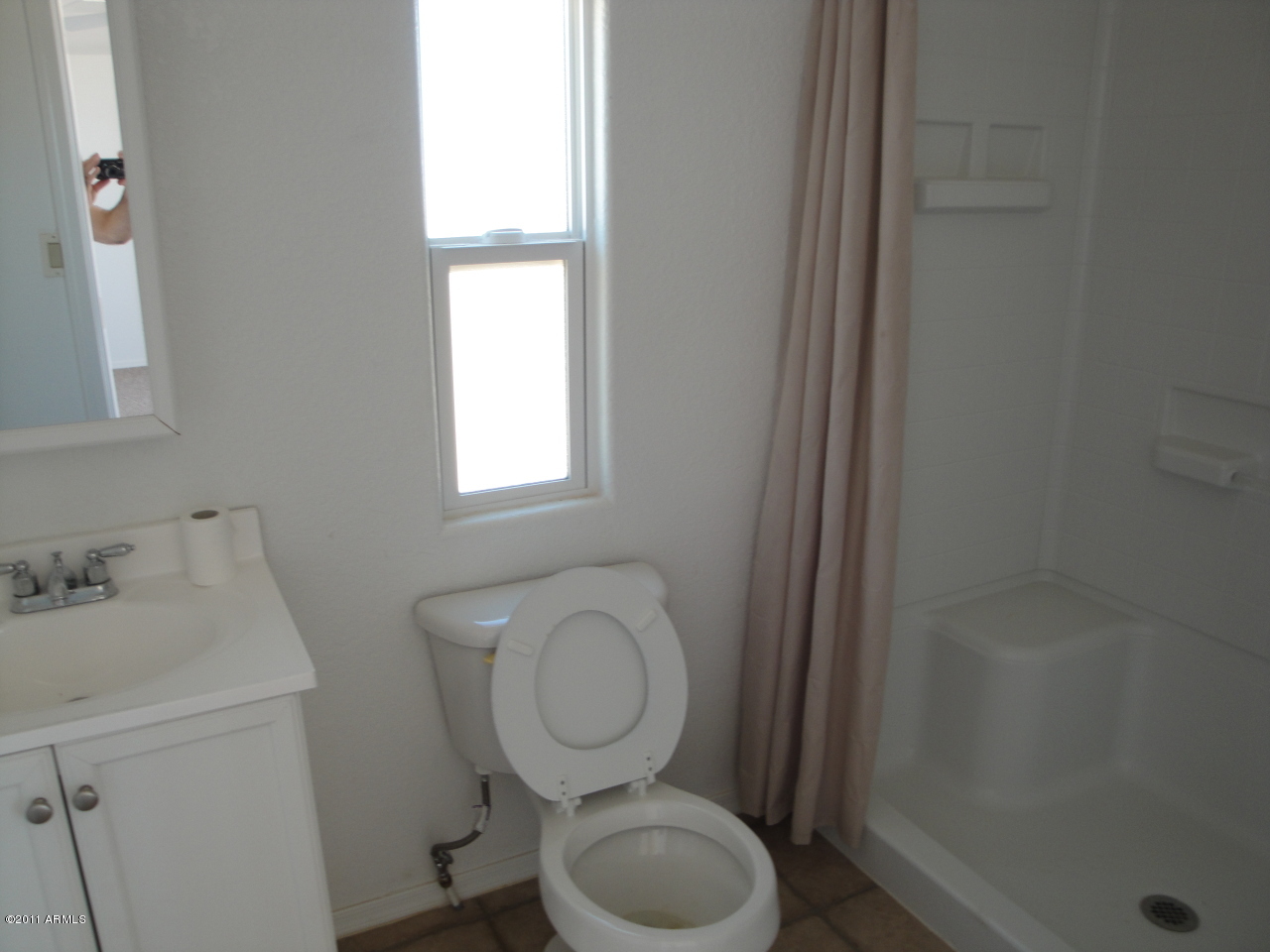 53910 West Ridoway Road Maricopa, AZ 85139 - Photo 8 of 11 Master Bath
