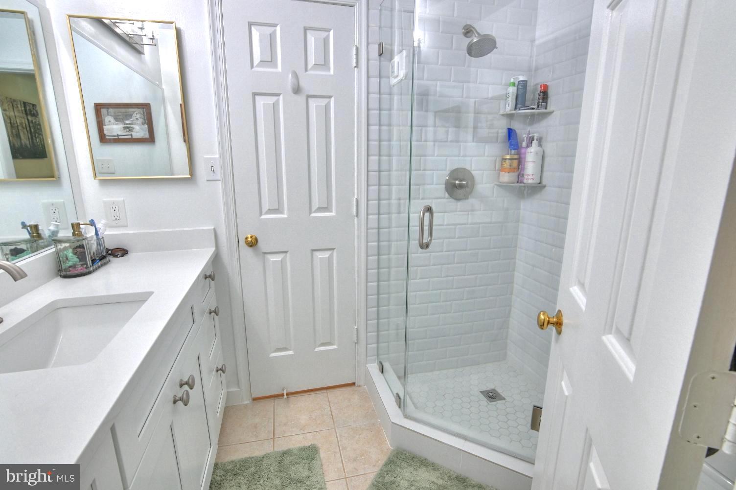 2220 Springwood Drive, Unit 108B Reston, VA 20191 - Photo 24 of 96