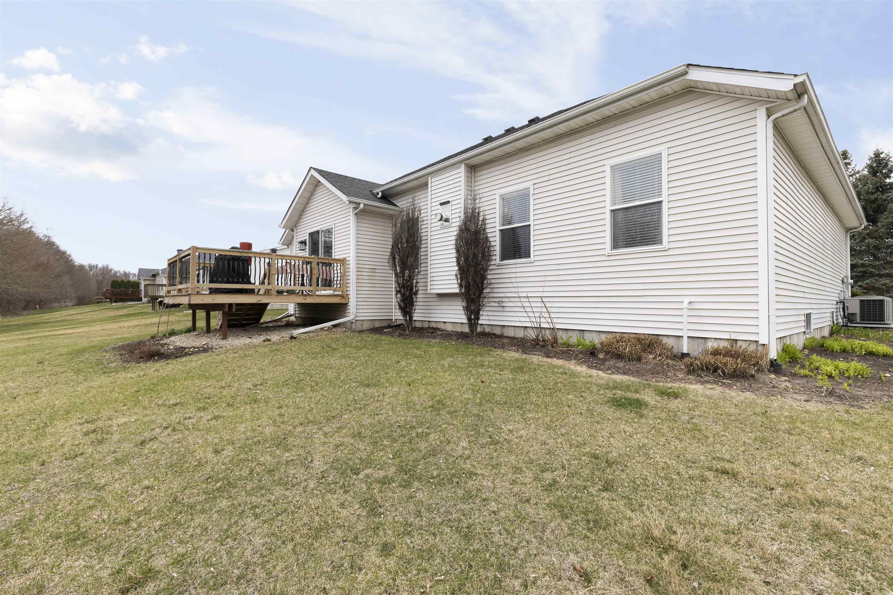 10085 Lismore Road Roscoe, IL 61073 - Photo 22 of 23