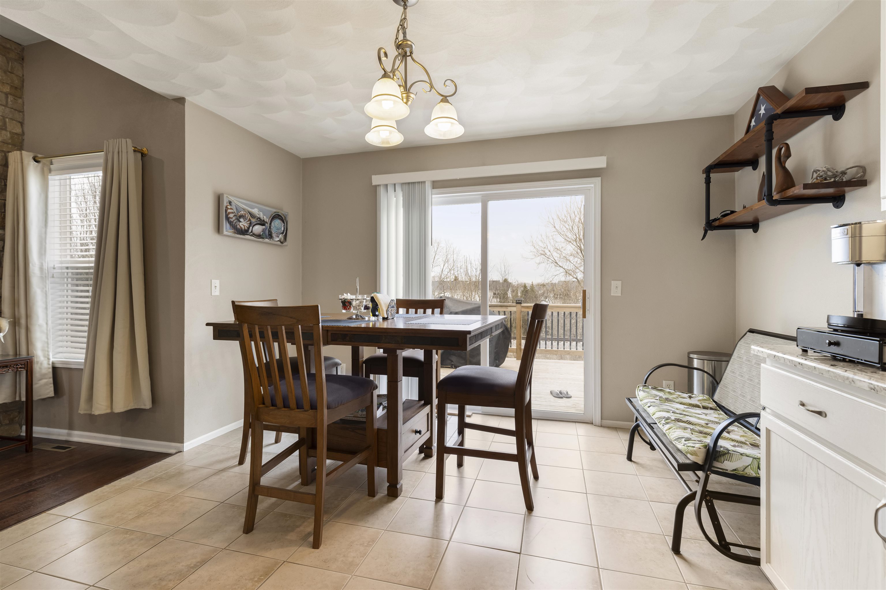 10085 Lismore Road Roscoe, IL 61073 - Photo 7 of 23