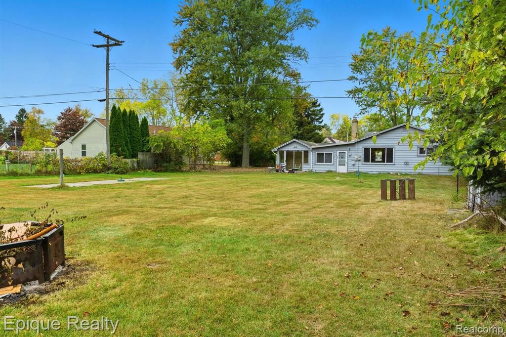 3560 Milton Road Fort Gratiot, MI 48059 - Photo 20 of 23 Gallery Image 20