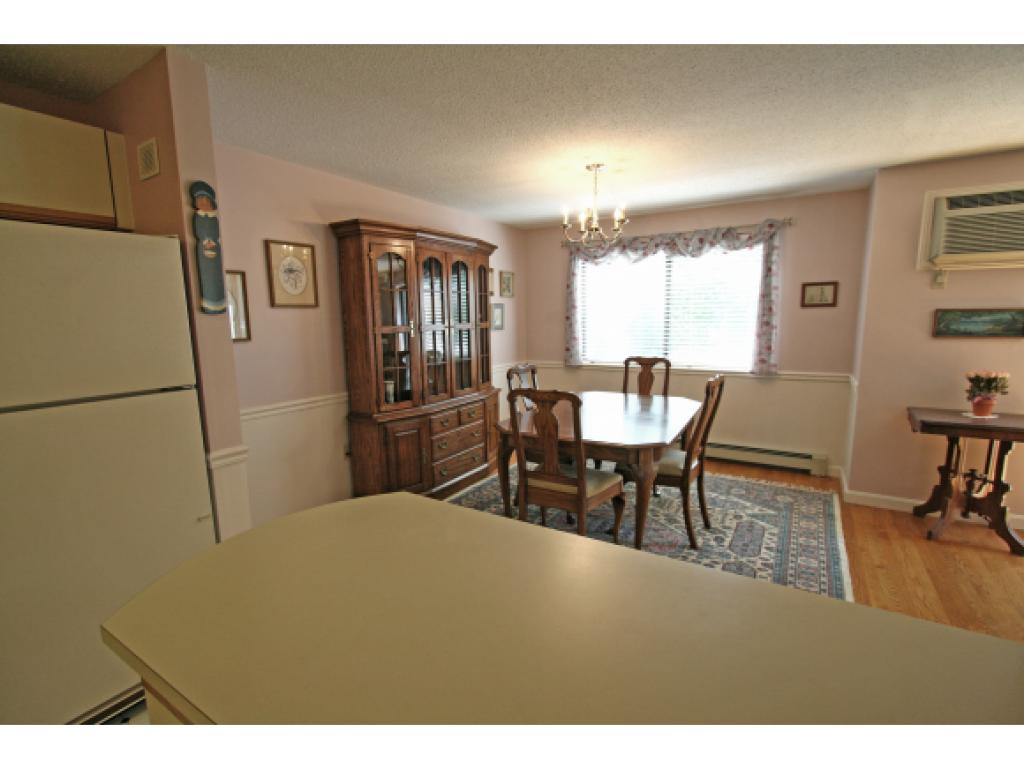35 Indian Rock Road, Unit 35 Merrimack, NH 03054 - Photo 14 of 36