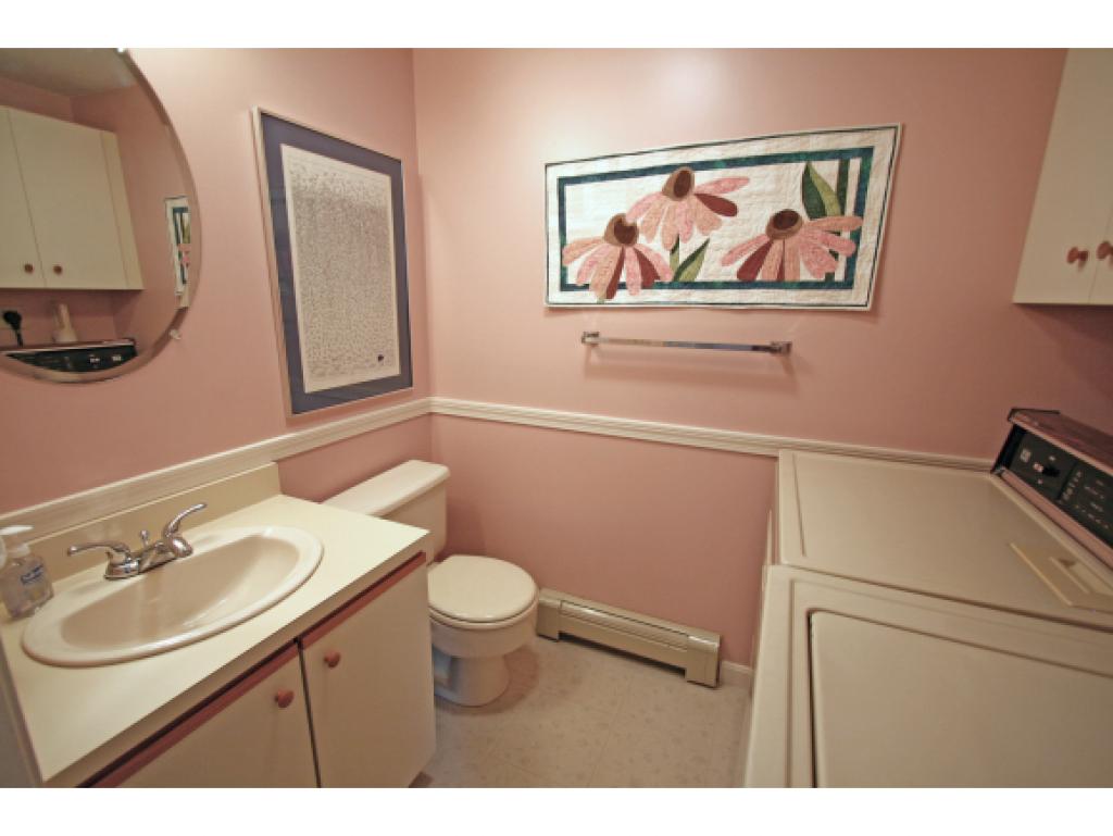 35 Indian Rock Road, Unit 35 Merrimack, NH 03054 - Photo 15 of 36