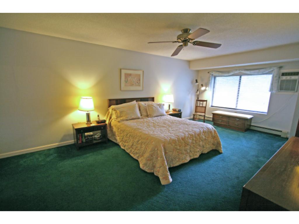 35 Indian Rock Road, Unit 35 Merrimack, NH 03054 - Photo 17 of 36