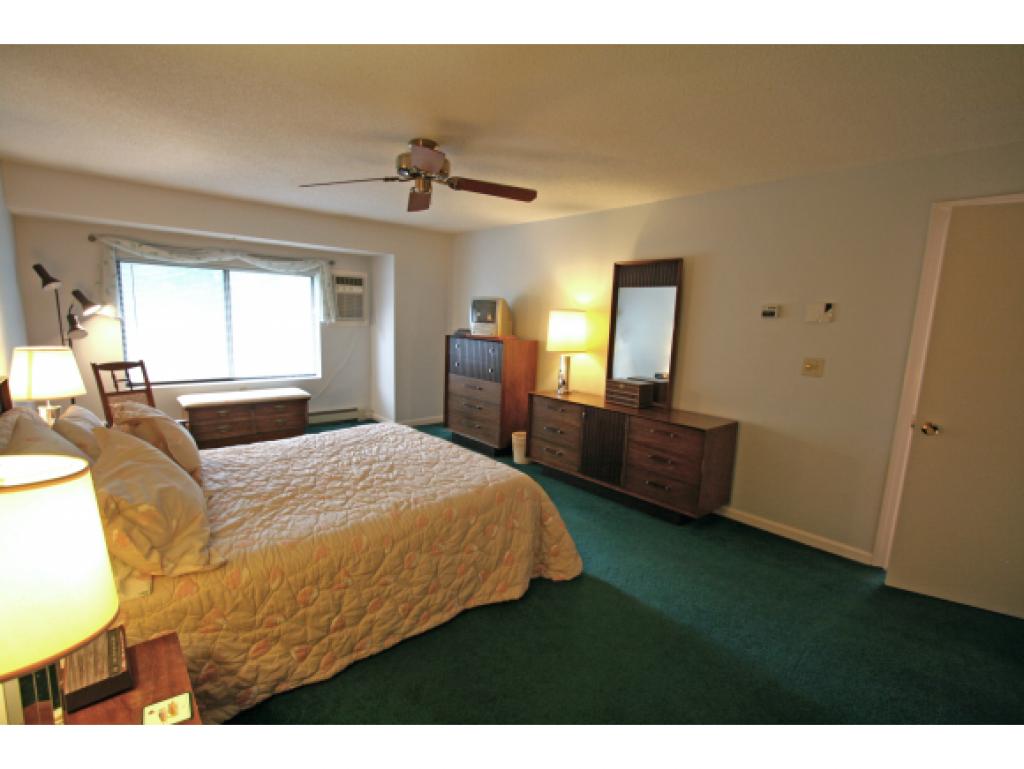 35 Indian Rock Road, Unit 35 Merrimack, NH 03054 - Photo 19 of 36