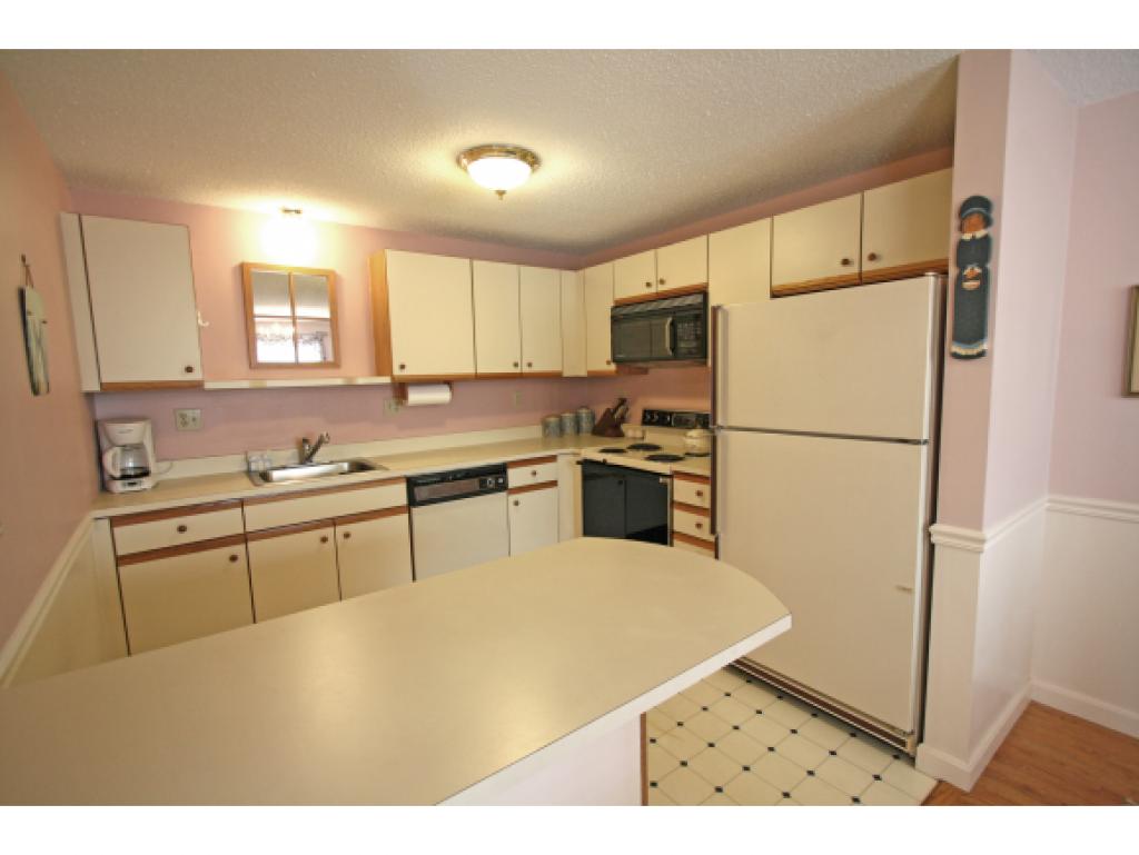 35 Indian Rock Road, Unit 35 Merrimack, NH 03054 - Photo 10 of 36