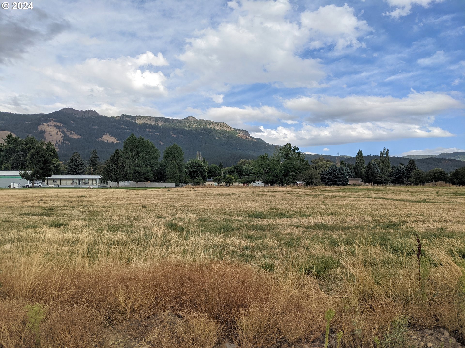 Antles Cove, OR 97824 - Photo 2 of 4 a view of lake view and mountain