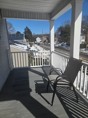 $2,400 | 219 Broadway, Unit 2, Lynn, MA 01904