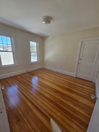 $2,400 | 219 Broadway, Unit 2, Lynn, MA 01904