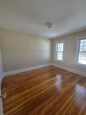 $2,400 | 219 Broadway, Unit 2, Lynn, MA 01904