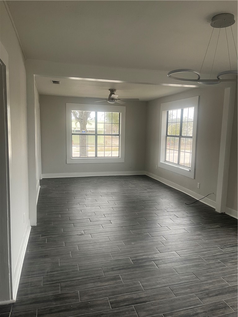 916 South Reynolds Street Alice, TX 78332 - Photo 4 of 11