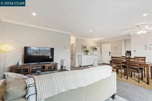 $415,000 | 2180-2180 Geary Road, Unit 18, Pleasant Hill, CA 94523