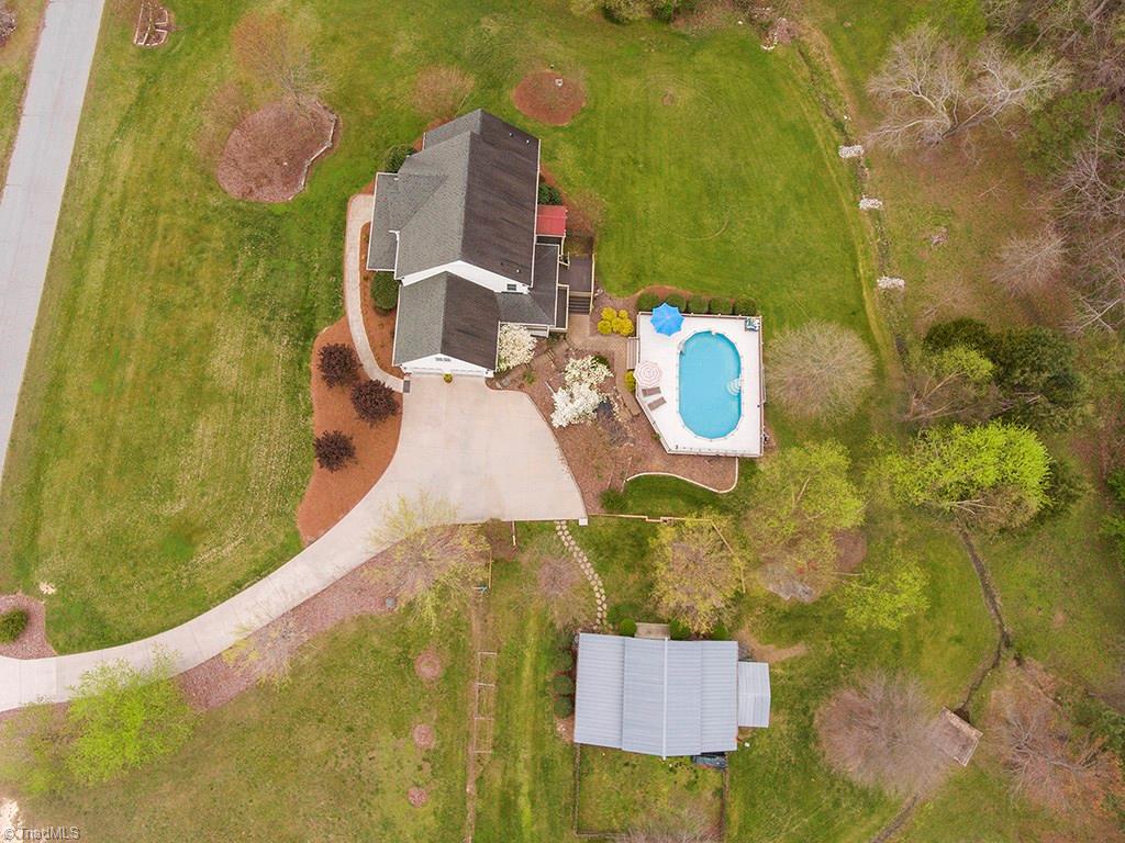 6594 Coltrane Mill Road Greensboro, NC 27406 - Photo 5 of 30