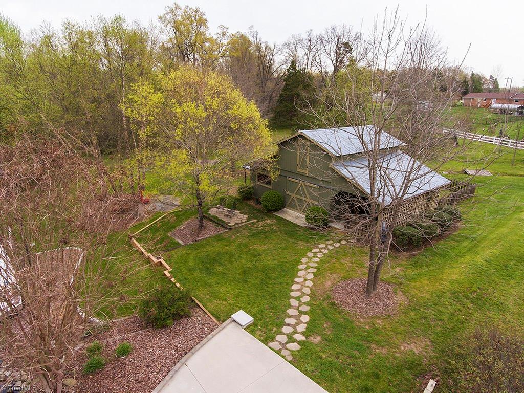 6594 Coltrane Mill Road Greensboro, NC 27406 - Photo 7 of 30