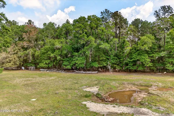 $435,000 | 43122 Pineridge Drive, Callahan, FL 32011