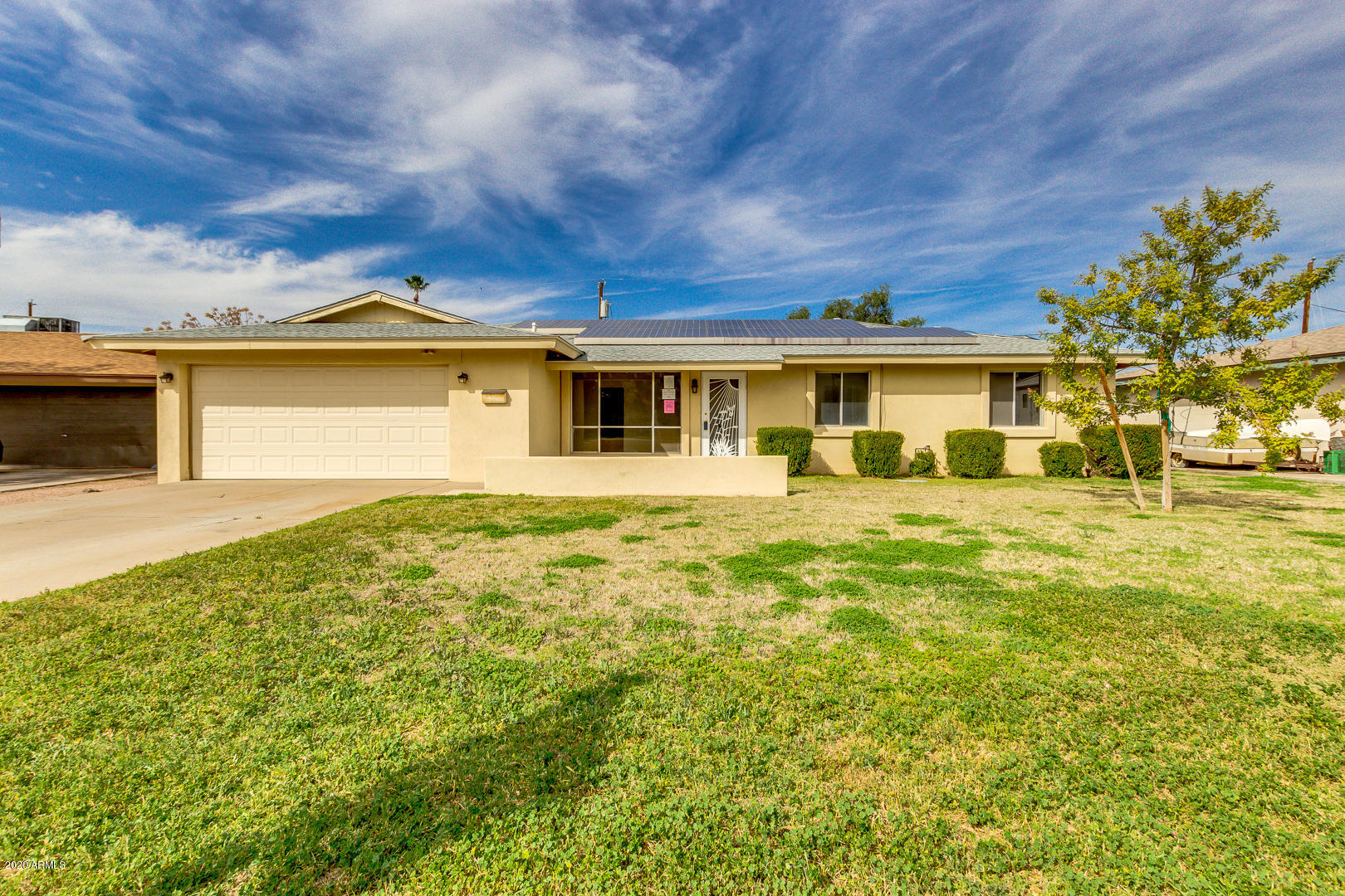 3210 West Calavar Road Phoenix, AZ 85053 - Photo 3 of 29 Front