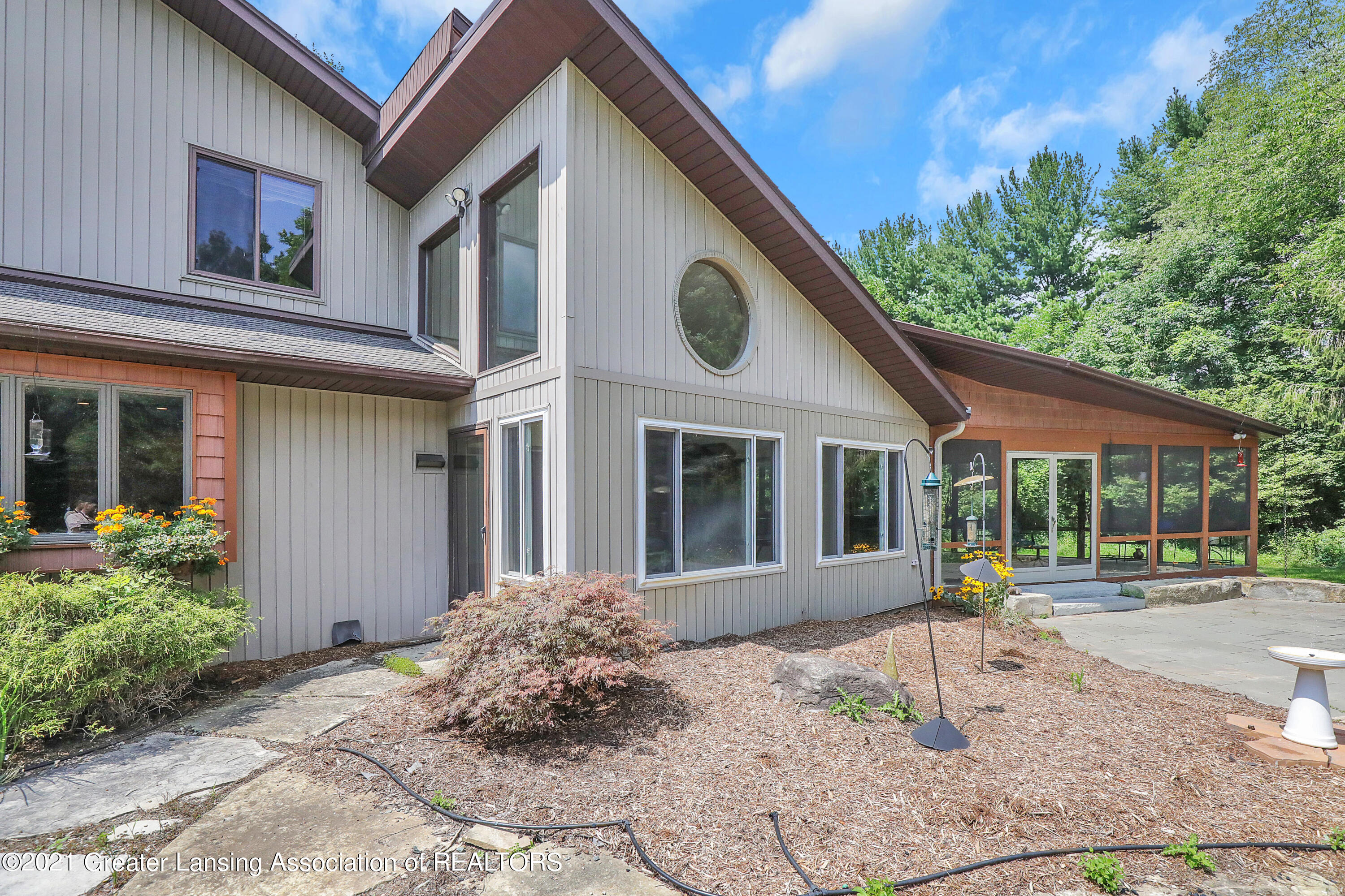 2274 College Road Holt, MI 48842 - Photo 35 of 38 Back of home