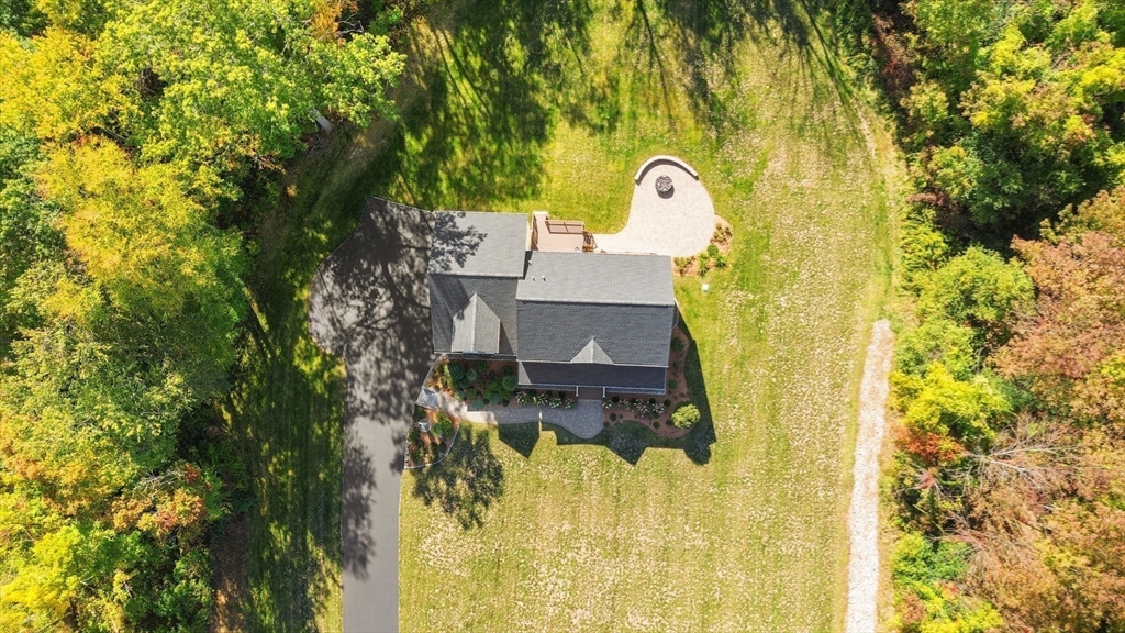 47 Fiske Mill Road Upton, MA 01568 - Photo 5 of 38 view of a house with swimming pool