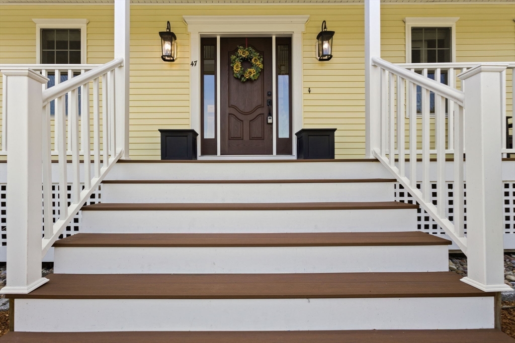 47 Fiske Mill Road Upton, MA 01568 - Photo 6 of 38 a view of entryway
