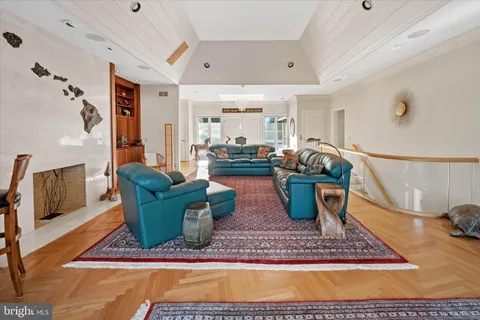 $1,600,000 | 12 Brendle Lane, Wilmington, DE 19807