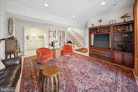 $1,600,000 | 12 Brendle Lane, Wilmington, DE 19807