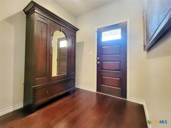 $2,495 | 365 Mary Max Circle, San Marcos, TX 78666