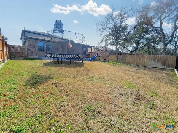 $2,495 | 365 Mary Max Circle, San Marcos, TX 78666
