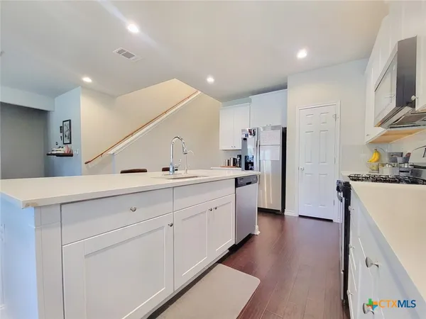 $2,495 | 365 Mary Max Circle, San Marcos, TX 78666