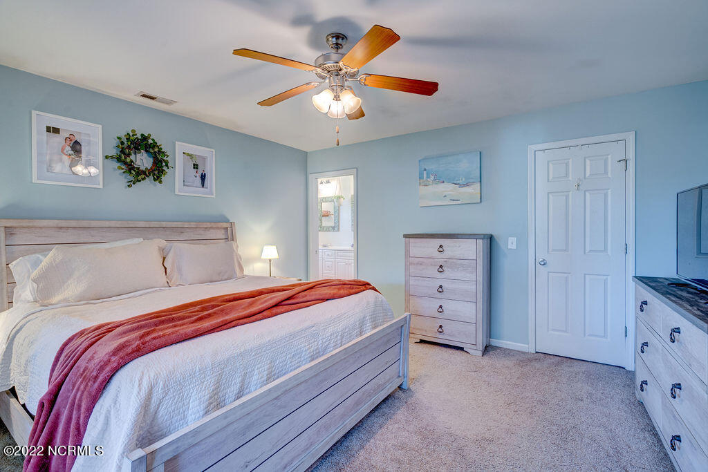 136 Watersfield Road Leland, NC 28451 - Photo 17 of 45 Master suite