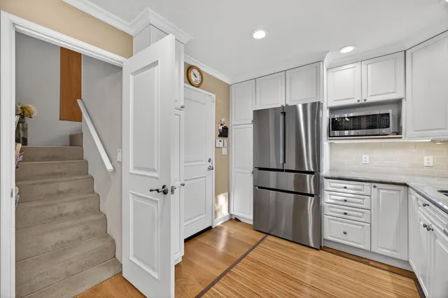 $1,298,000 | 1318 Huron Avenue, San Mateo, CA 94401