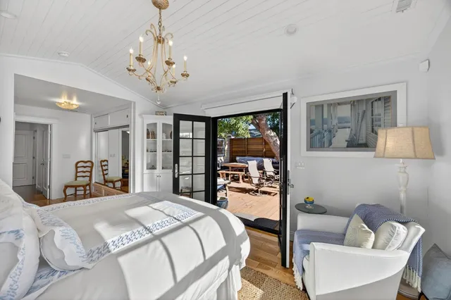 $1,298,000 | 1318 Huron Avenue, San Mateo, CA 94401