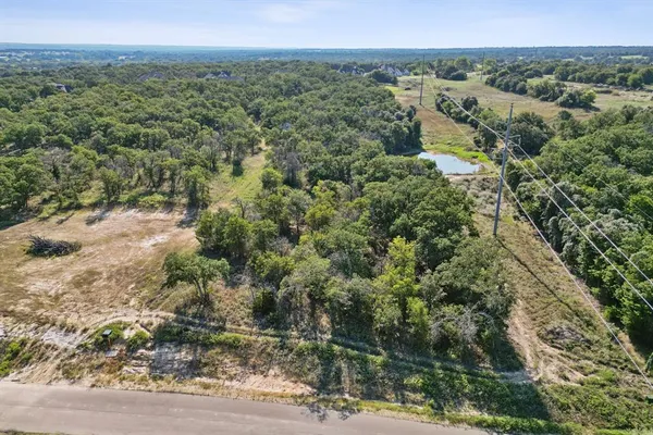 $99,999 | 1049 Glenoaks Drive, Weatherford, TX 76088