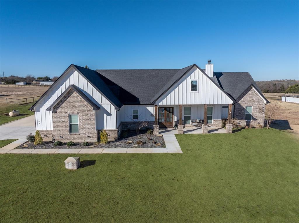 165 Quail Ridge Decatur, TX 76234 - Photo 2 of 40