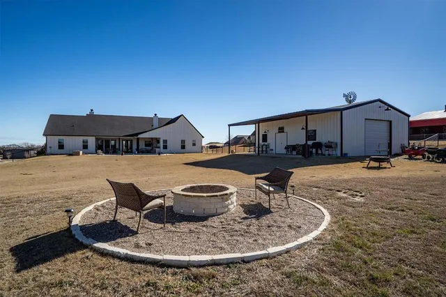 an aerial view of a yard