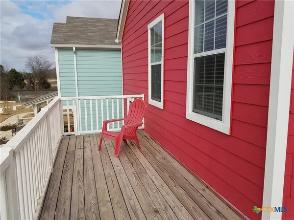 a outdoor view with sitting space