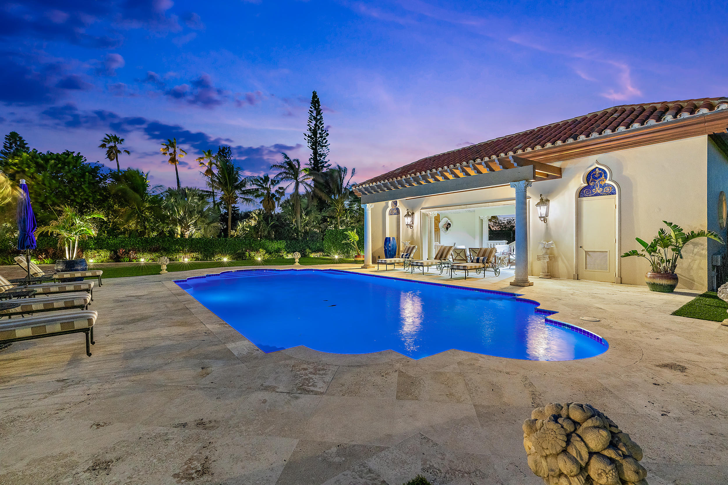 1160 South Ocean Boulevard Manalapan, FL 33462 - Photo 8 of 105 1160 S Ocean Twilights-20