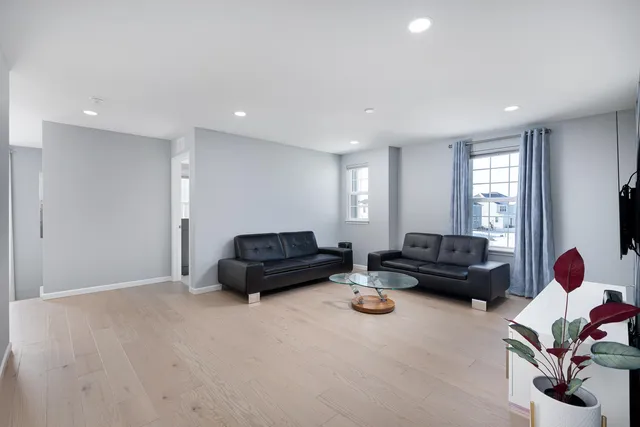 $1,189,000 | 1127 Hibbard Road, Naperville, IL 60563