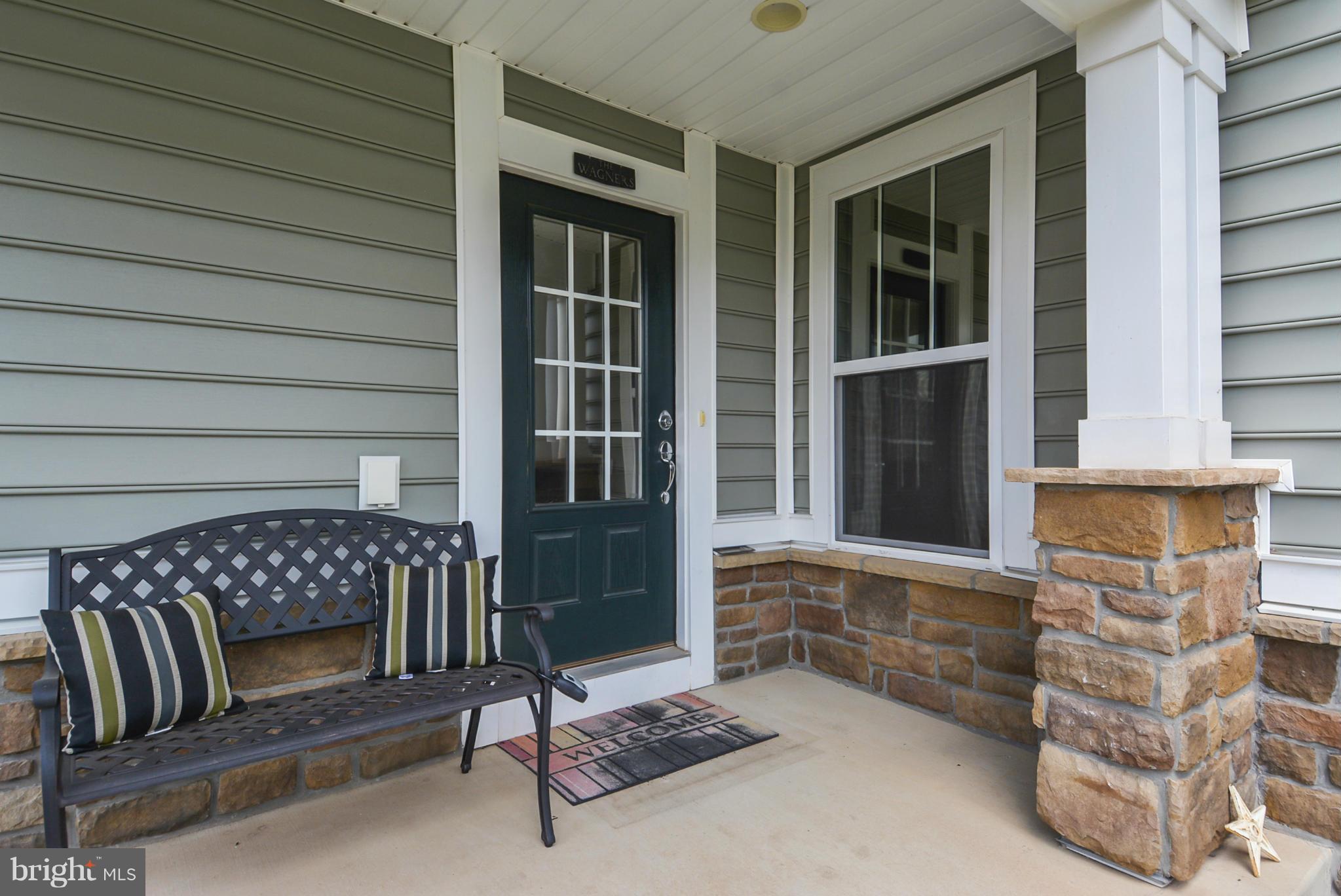 23543 Christina Ridge Square Ashburn, VA 20148 - Photo 2 of 27 Exterior (Front)Porch