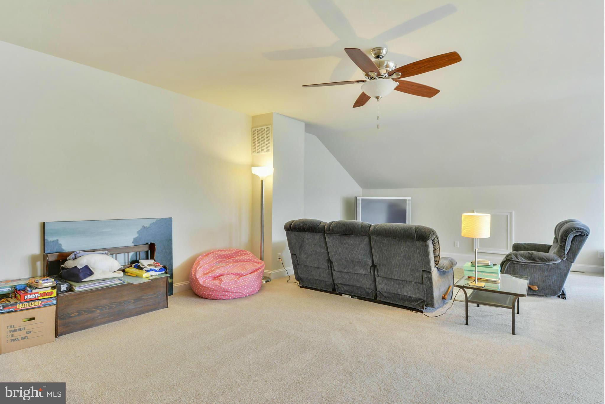 23543 Christina Ridge Square Ashburn, VA 20148 - Photo 19 of 27 Loft