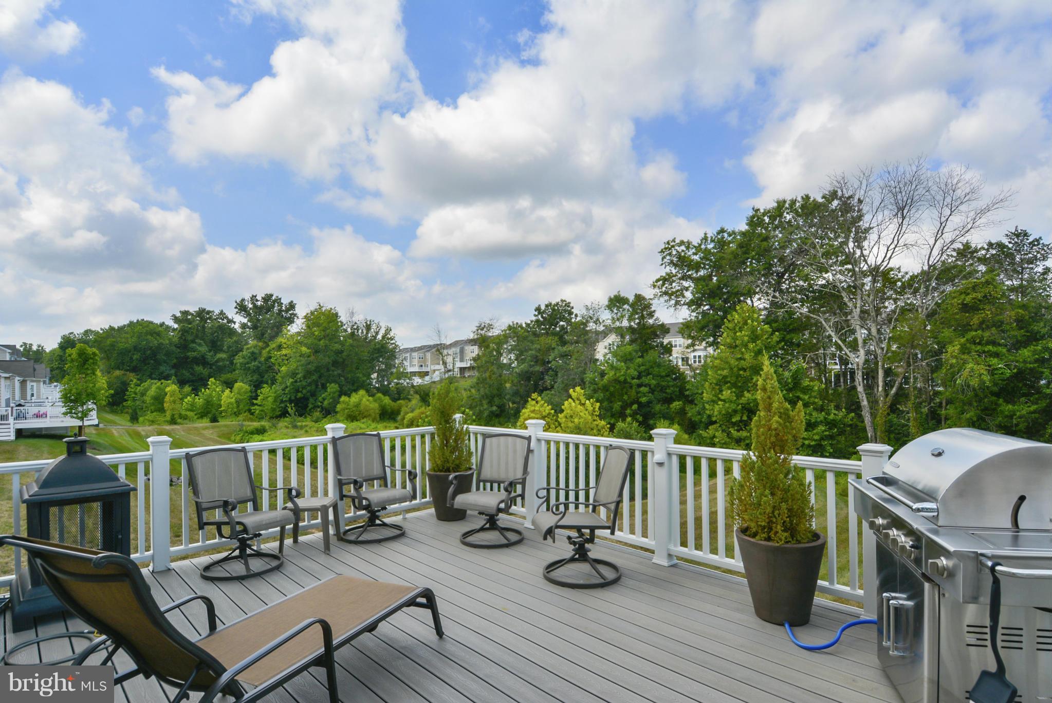 23543 Christina Ridge Square Ashburn, VA 20148 - Photo 26 of 27 Exterior (Rear)Deck