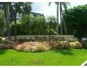 $1,750 | 1000 St Charles Place, Unit 215, Pembroke Pines, FL 33026