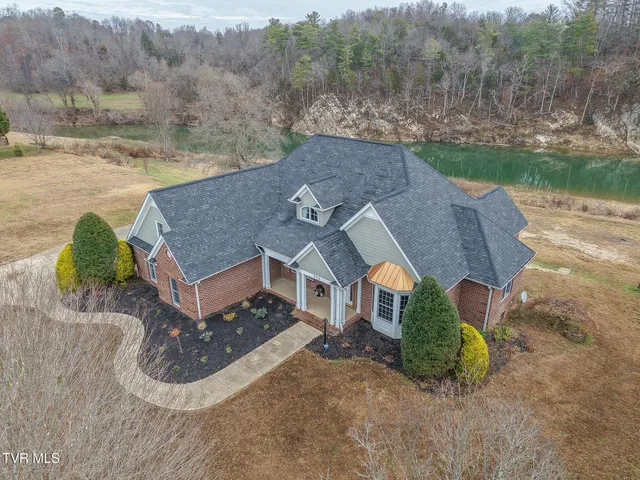 $779,900 | 773 Waterstone Circle, Greeneville, TN 37745