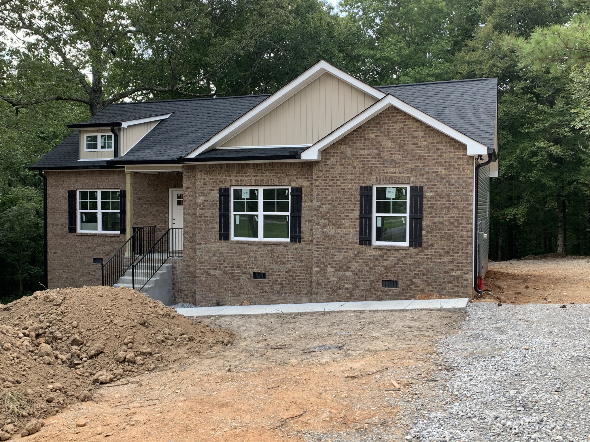 639 Sycamore Road Dickson, TN 37055 - Photo 1 of 6 Gallery Image 1