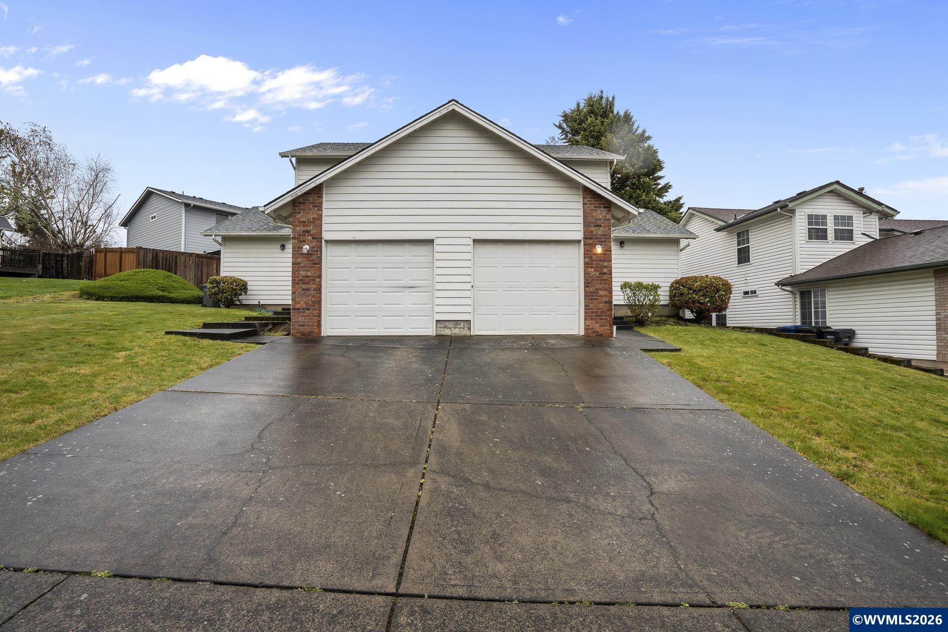 6946 Ridgetop Drive Northeast Keizer, OR 97303 - Photo 4 of 28