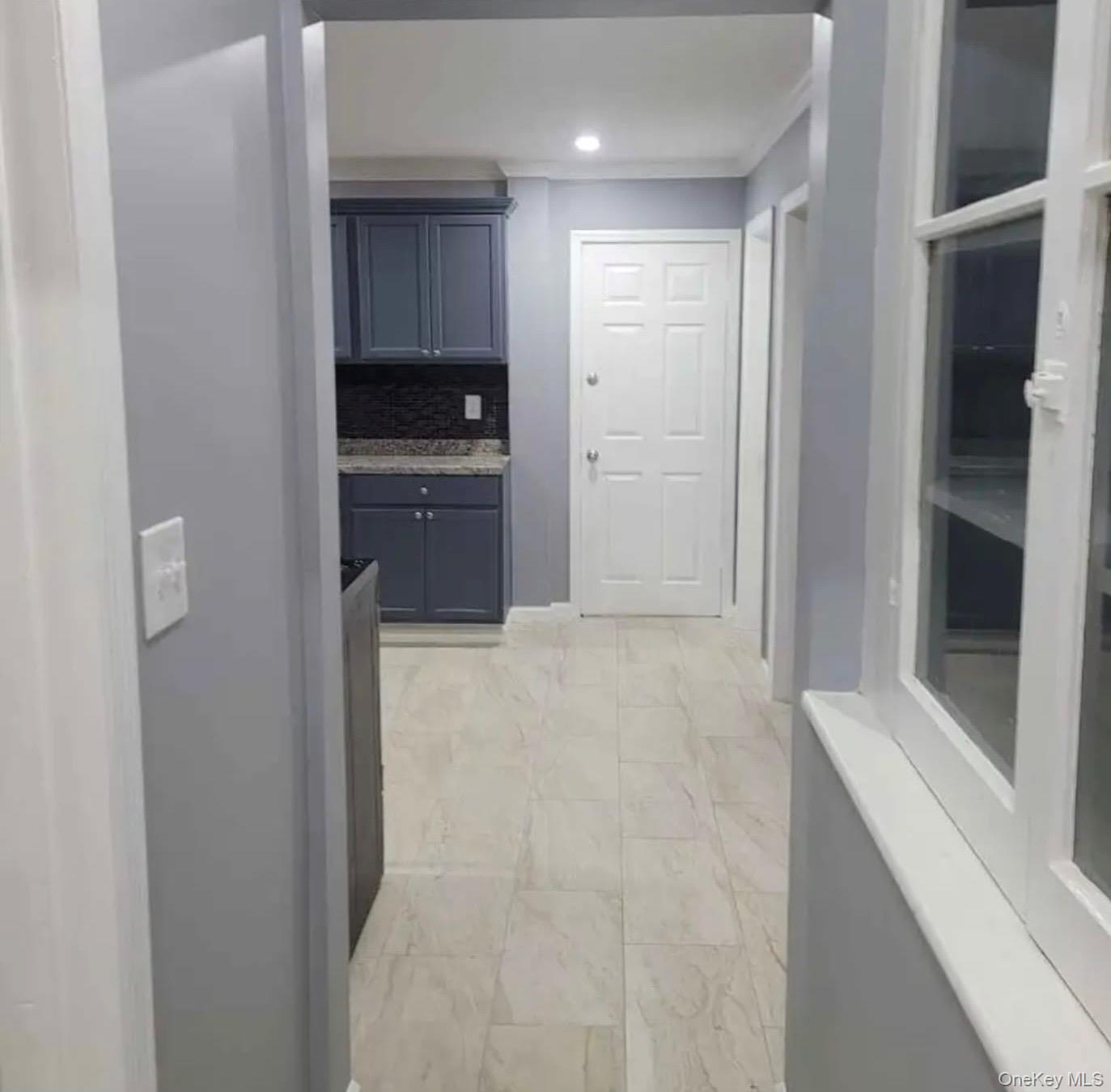 515 Summit Avenue Schenectady, NY 12307 - Photo 3 of 15