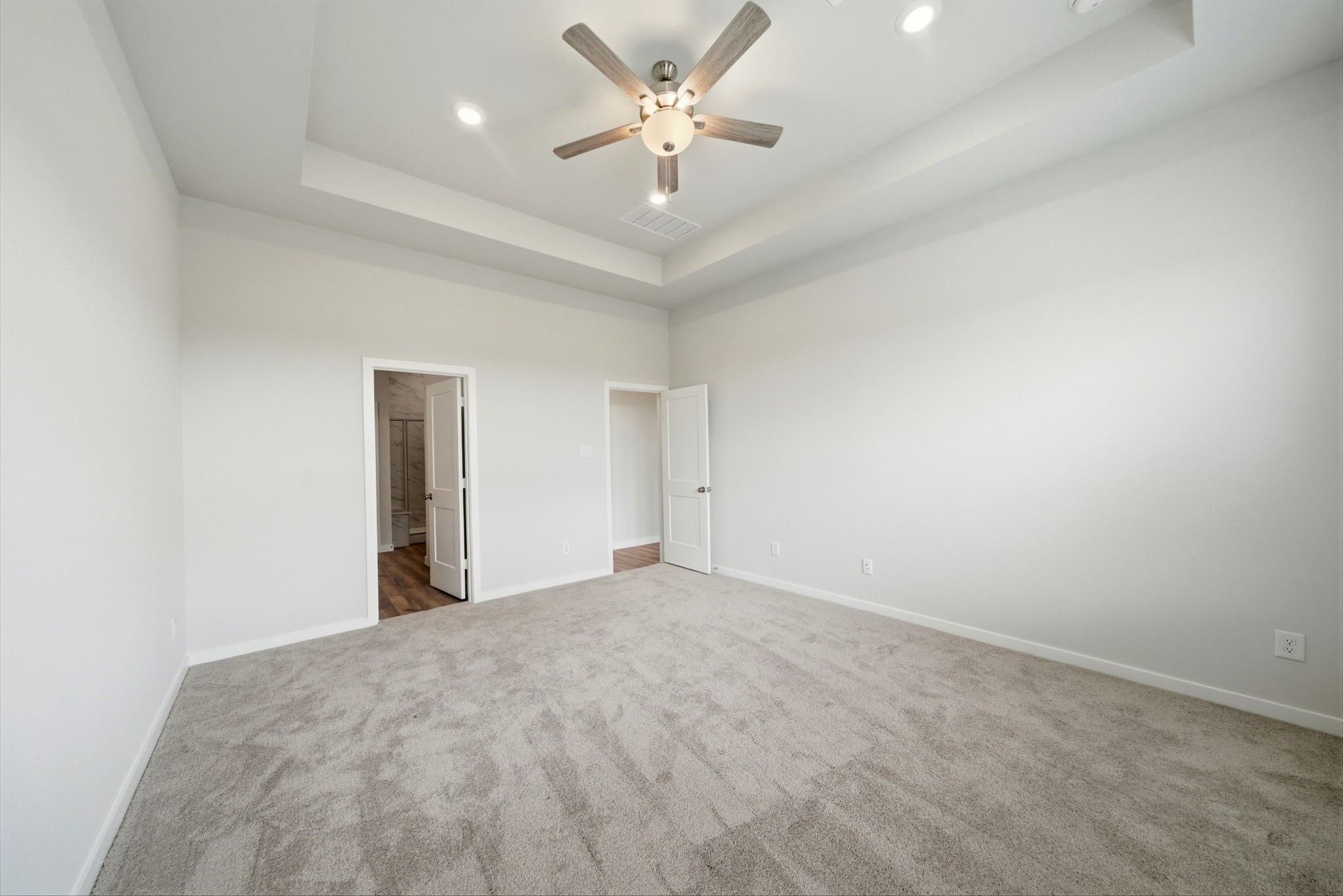 1593 Elm Place Angleton, TX 77515 - Photo 19 of 31 a view of an empty room