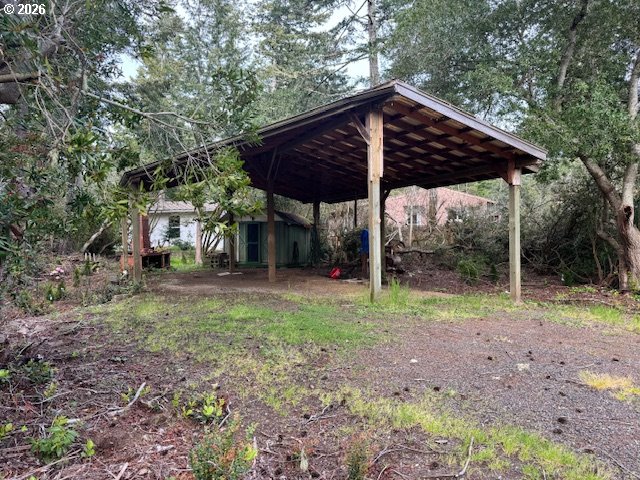 223 Azalea Street Florence, OR 97439 - Photo 4 of 17
