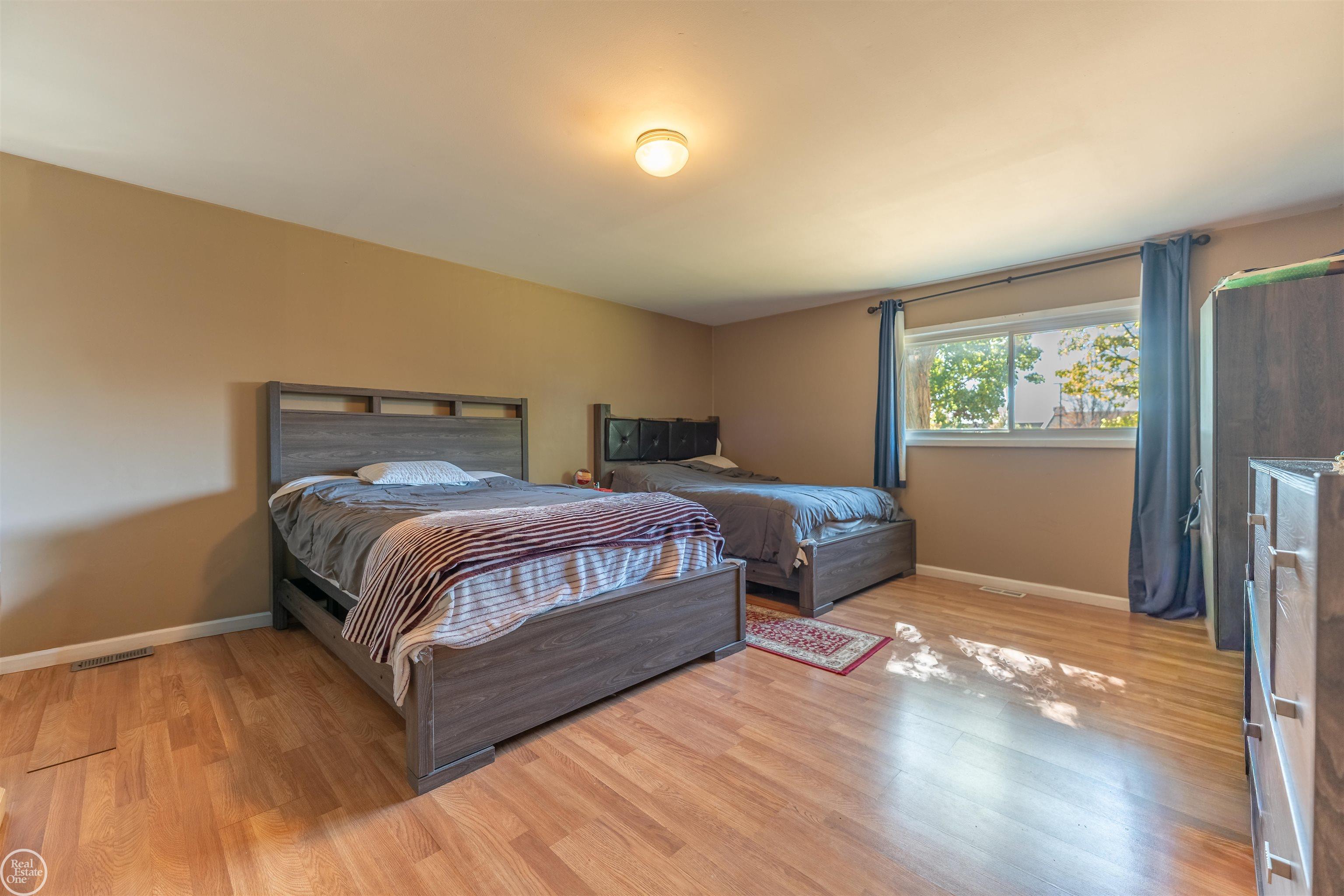 41466 Dequindre Road Sterling Heights, MI 48314 - Photo 12 of 51