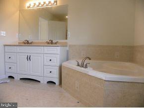 165 Dolphin Road Manahawkin, NJ 08050 - Photo 10 of 20