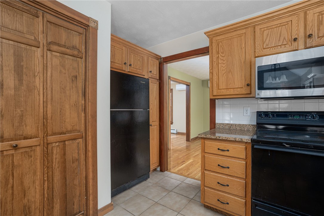 143 Ross Hill Road Charlestown, RI 02813 - Photo 17 of 35